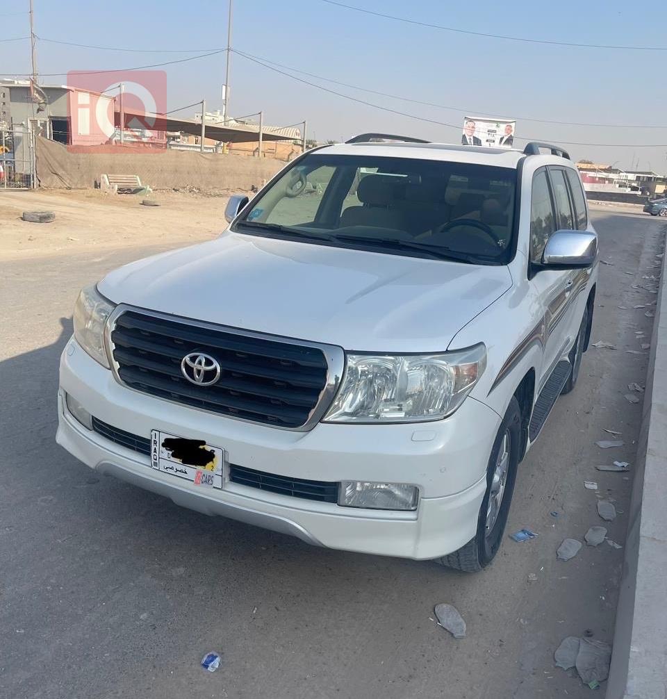 تويوتا لاندكروزر